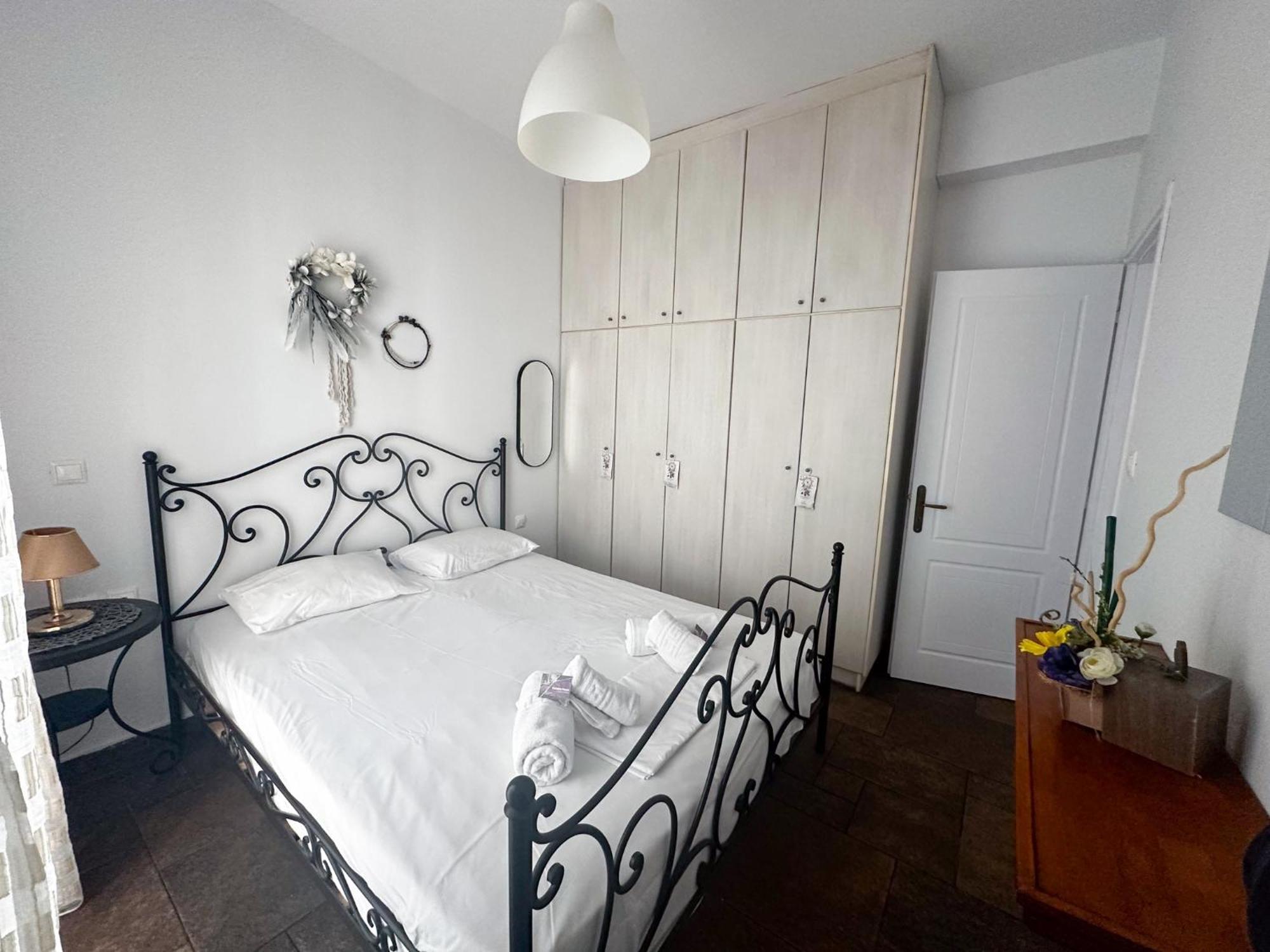 Portolos Apartments - Filiatro Vathy  Eksteriør bilde
